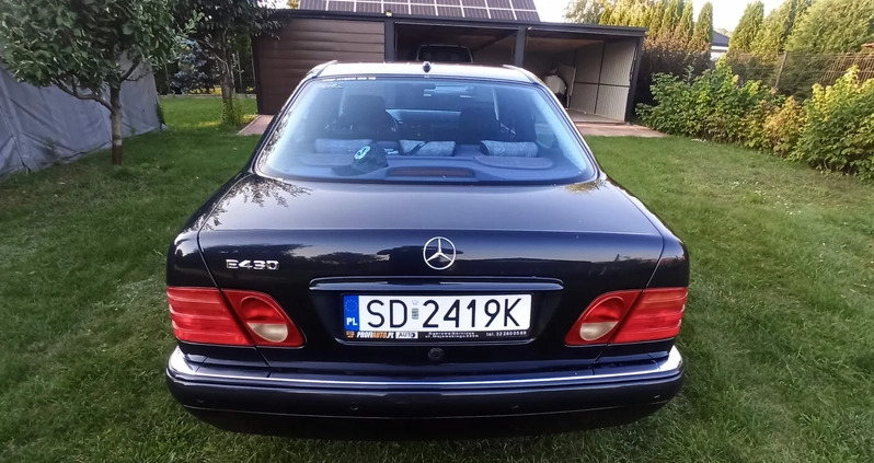 Mercedes-Benz Klasa E cena 29990 przebieg: 256352, rok produkcji 1998 z Jastrzębie-Zdrój małe 277